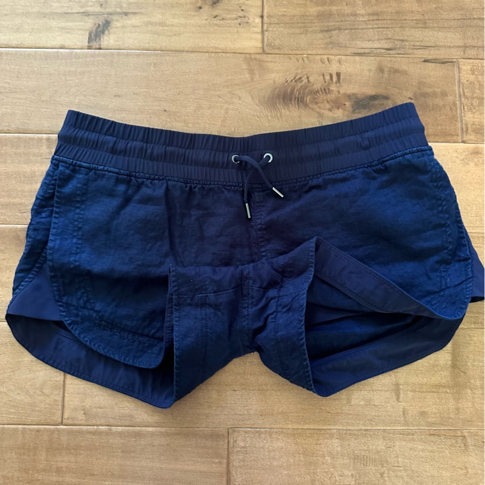 Athleta Women's Navy Shorts - Picture 7 of 12